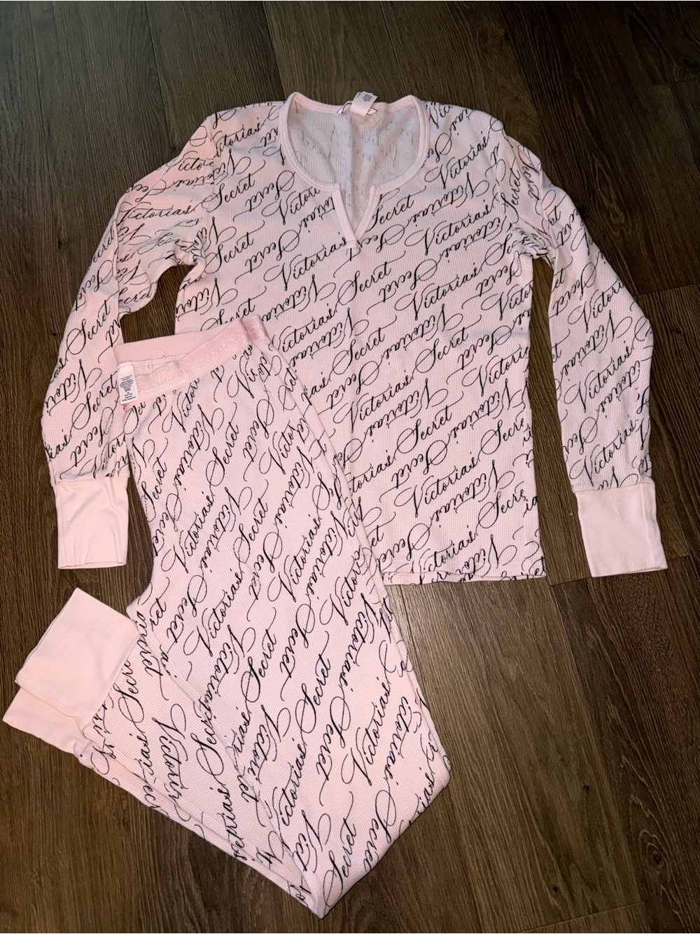 Victoria's Secret Pink Script Waffle-Knit Pajama Set Size M